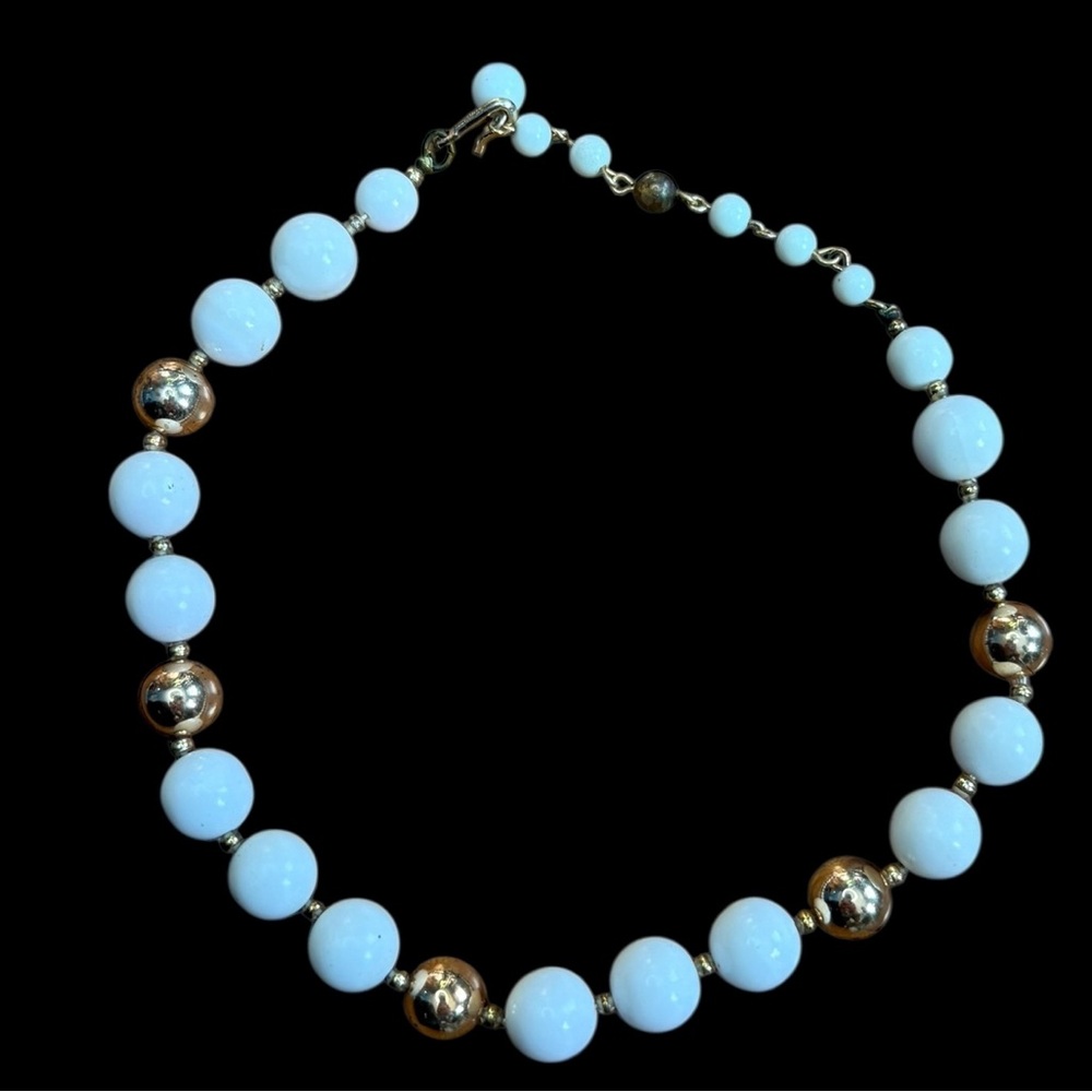 Vintage 1950s White And Gold Bead  Choker Necklace Made in Japan